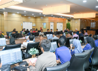 PERJUMPAAN EXCO DENGAN KONTRAKTOR KEBERSIHAN MBKT