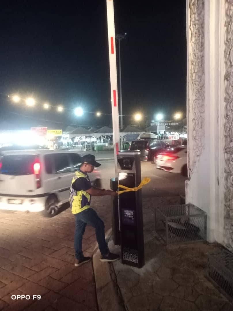 TINDAKAN TERHADAP PEMASANGAN PALANG PARKIR TANPA KEBENARAN PIHAK MBKT